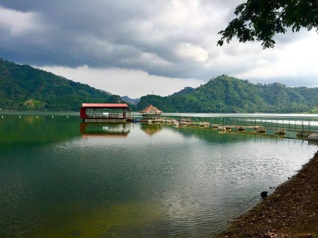 Mount Makatol: An Epic Hike Jam-Packed With Thrills And Sights